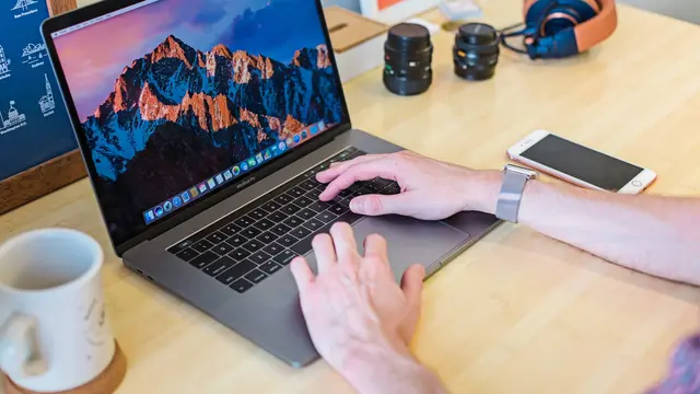 MacBook