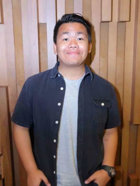 Setelah CJR tinggal oleh Iqbaal, kini tinggal Kiki dan Aldi. Ditanya mengenai kembali Bastian Steel ke CJR, Kiki mengaku bahwa itu sulit terwujud. Ia menyerahkannya pada manajemen. (Andy Masela/Bintang.com)