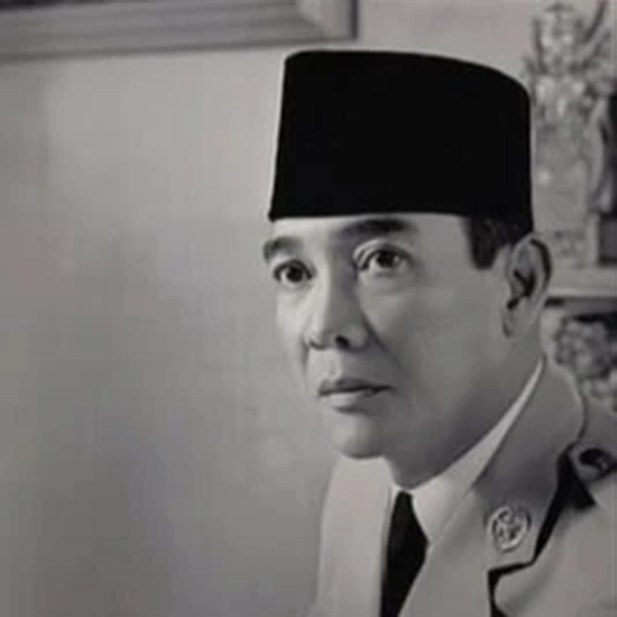 Makna Kalimat Beri Aku 10 Pemuda Niscaya Akan Kuguncangkan Dunia dari Presiden Soekarno