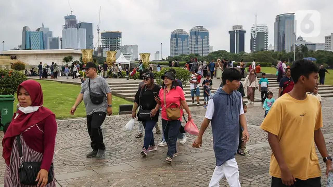Libur Nataru 2024/2025, Jam Operasional Monumen Nasional Diperpanjang