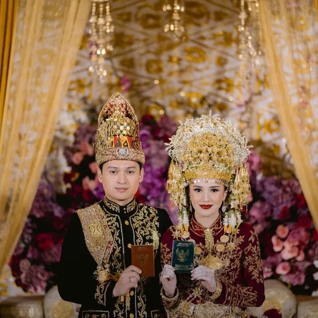 Akad Nikah Beby Tsabina dan Rizky Natakusumah