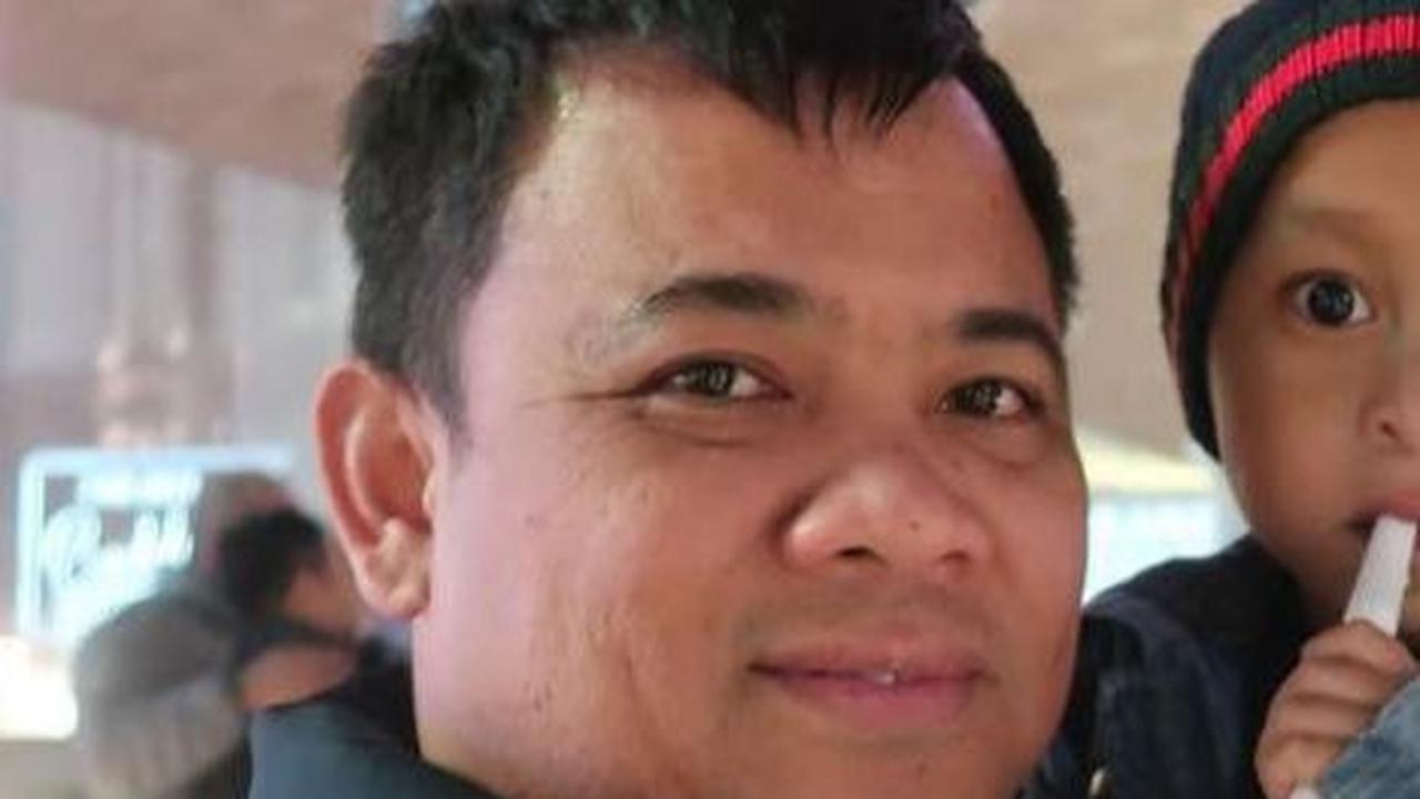 Momen Haji Isam Orang Terkaya di Kalsel Ulang Tahun, Hadiahnya Bukan Barang Mewah tapi Jajanan Kaki Lima