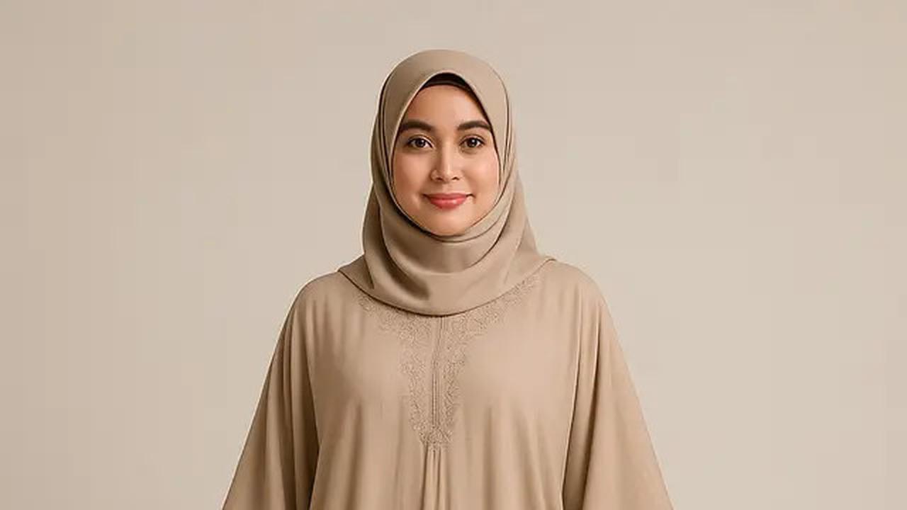 10 Model Gamis Wanita Sederhana yang Syari Tapi Tetap Elegan, Cocok untuk yang Aktif di 2025