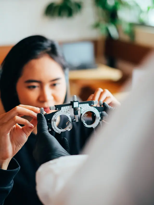 HTO dari SATURDAYS, program coba dan pilih kacamata tanpa harus keluar rumah