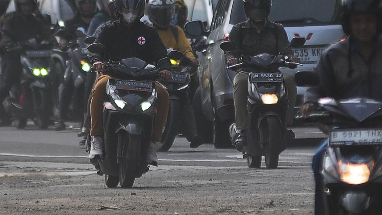 Luhut Akhirnya Buka Suara Soal Rencana Kenaikan Pajak Sepeda Motor