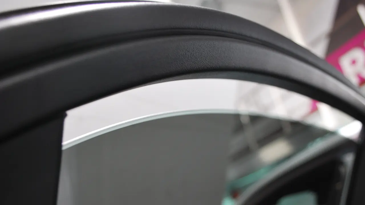 Karet Pintu Mobil
