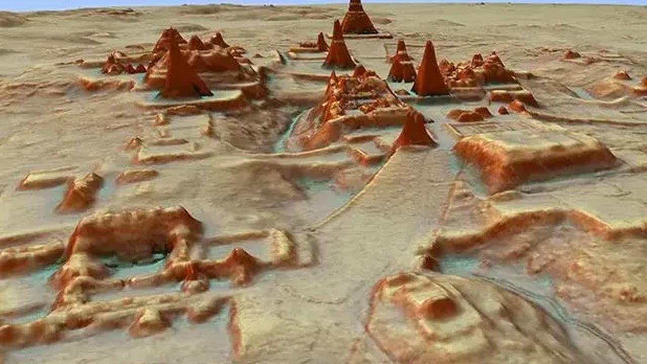 4. Bangunan misterius di tengah hutan Guatemala