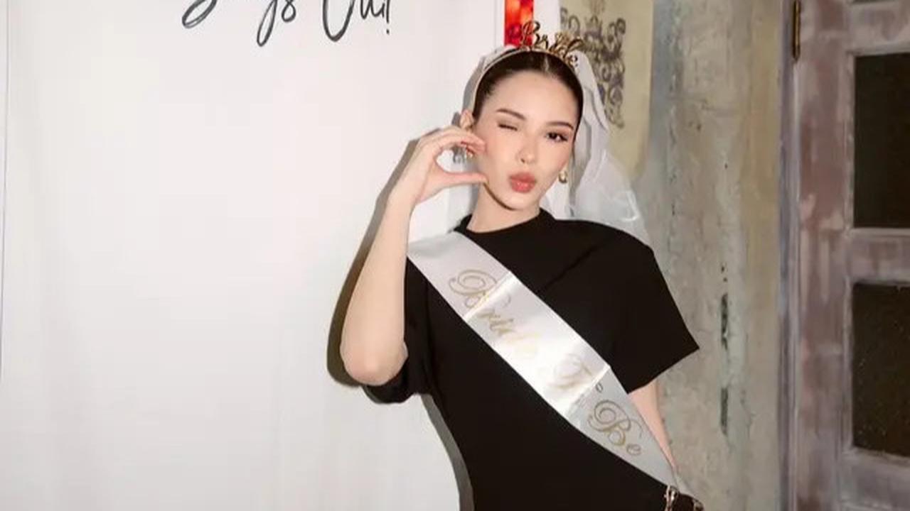 Inspirasi Model Dress Bridal Shower ala Alyssa Daguise, Tampil Elegan Serba Hitam