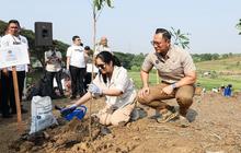 Menteri AHY dan Istri Kece Badai saat Tanam Pohon, Penampilan Keren Ramai Jadi 'Omon-Omon