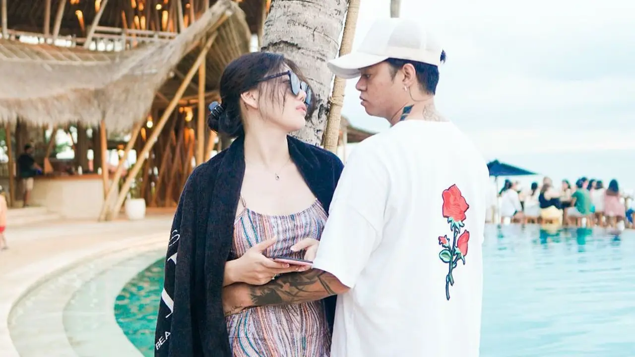 Reza Arap dan Wendy Walters