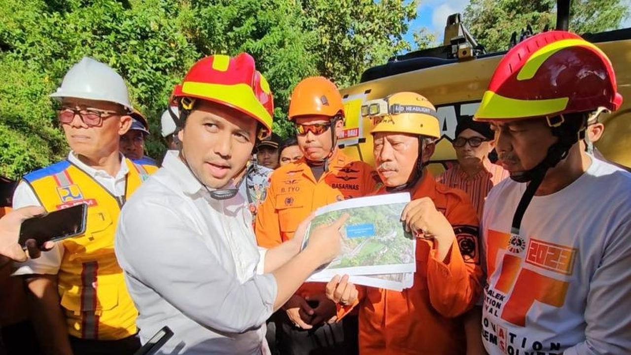 Wagub Jatim Tinjau Lokasi Longsor Trenggalek Ponorogo, Akses Belum Dibuka Penuh