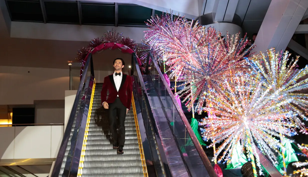 Berkat film yang akan tayang pada 1 Maret mendatang, Reza diangkat menjadi keluarga besar Benyamin Sueb. Reza mengaku senang dengan pengangkatan tersebut. (Nurwahyunan/Bintang.com)