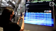 IHSG Berbalik Arah Menghijau, Mayoritas Sektor Saham Menguat