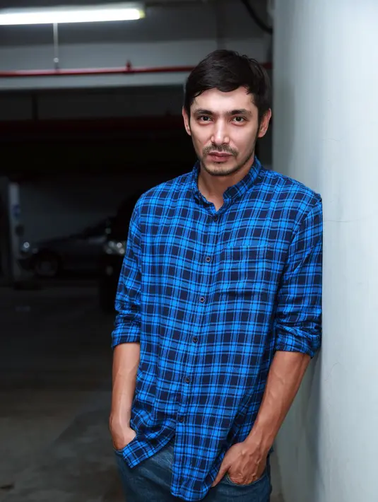 Menurut Abi bukan masanya lagi jika pria tabu membicarakan soal kanker payudara. (Deki Prayoga/Bintang.com)