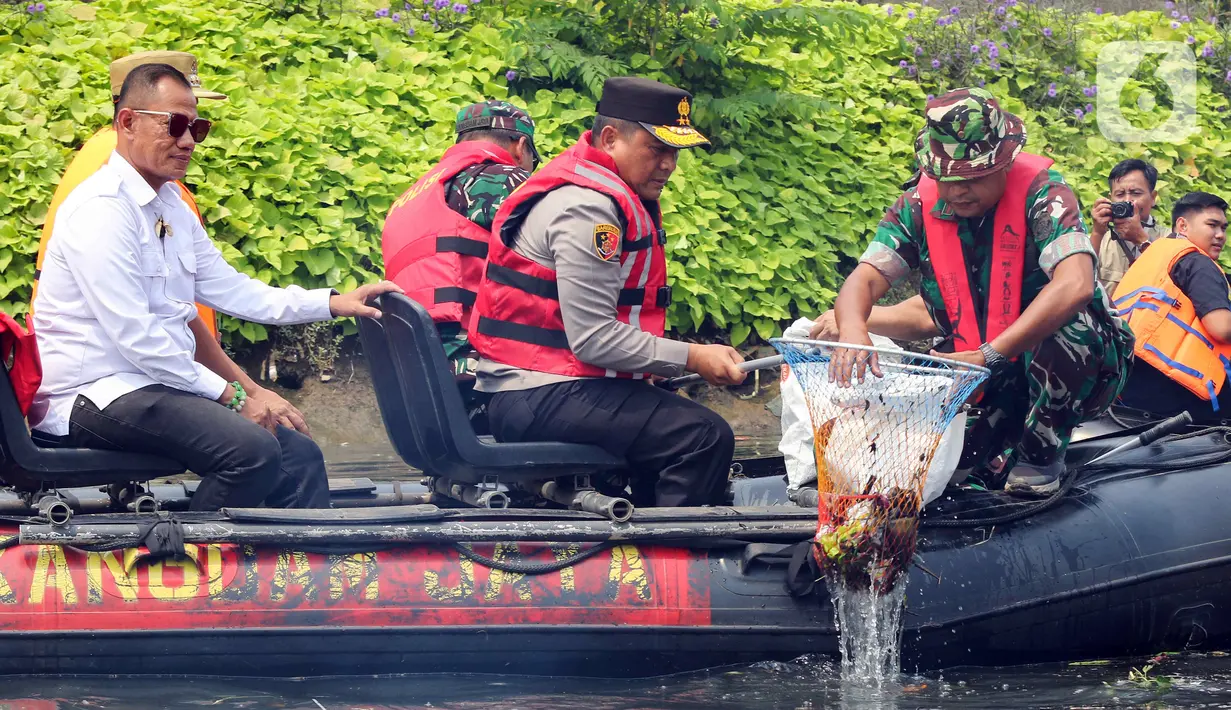 Grebeg Kali Ciliwung dilaksanakan dari tanggal 14-19 Agustus 2023. (Liputan6.com/Herman Zakharia)