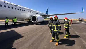 Pesawat Garuda Pecah Ban, Mendarat Darurat di Bandara Sultan Hasanuddin