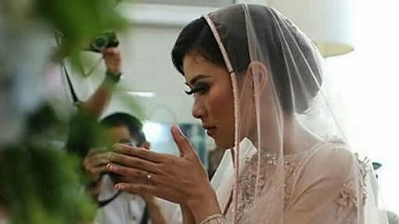 [Bintang] Pengajian Sebelum Akad Syahnaz Sadiqah