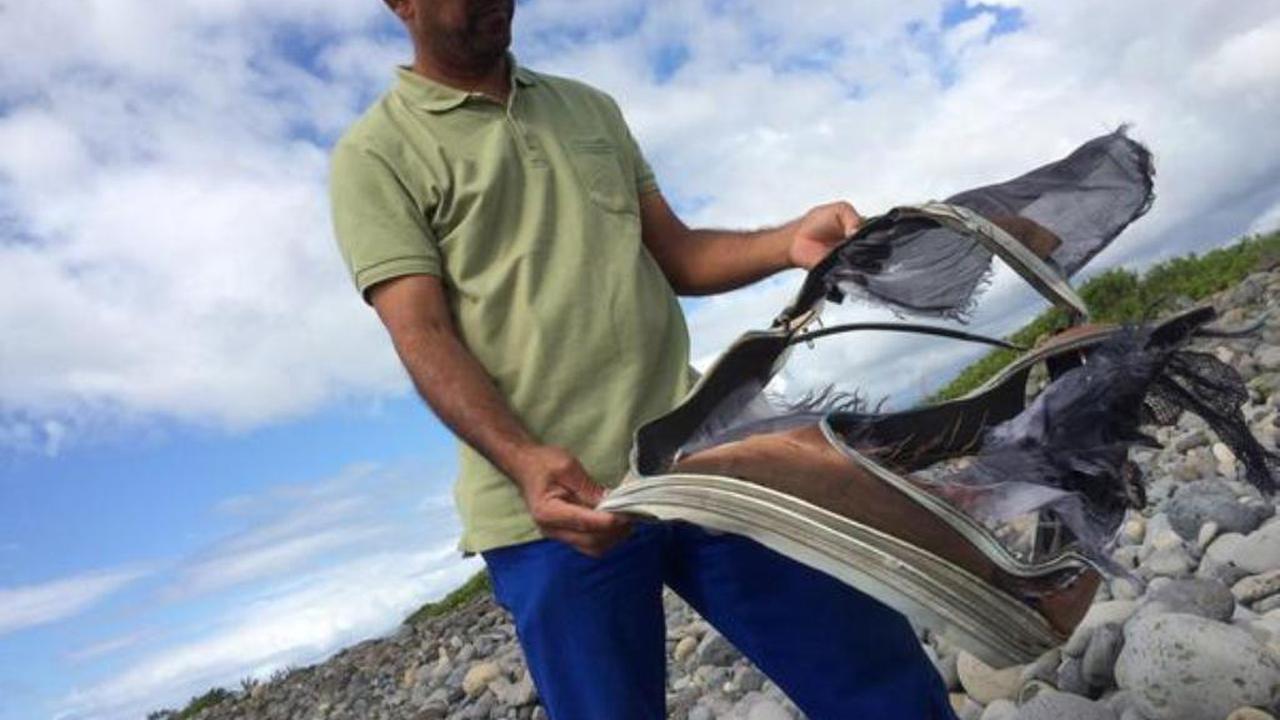 Temuan koper rusak dekat objek diduga MH370