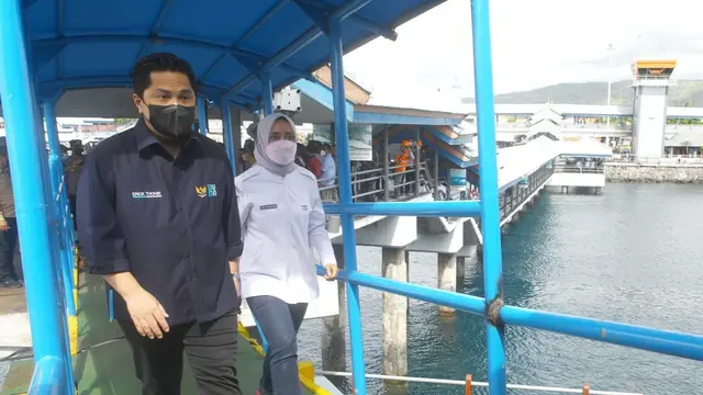 Menteri BUMN Erick Thohir meninjau layanan operasional dan penerapan integrasi data kesehatan PeduliLindungi di Pelabuhan Ketapang, Banyuwangi dan Pelabuhan Gilimanuk, Bali, pada Minggu (19/9/2021).