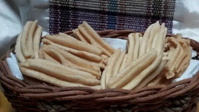 Sepiring kue kecipir