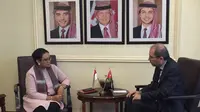 Menteri Luar Negeri Indonesia, Retno Marsudi, melakukan pertemuan bilateral dengan Menlu Yordania, Ayman Safadi. (11/12/2017). (Kementerian Luar Negeri RI)