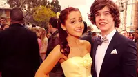 Ariana Grande ternyata diam-diam mengidolakan Harry Styles `One Direction` yang dianggap jenius.