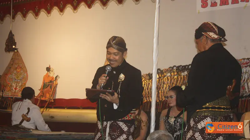 131106wayang.jpg