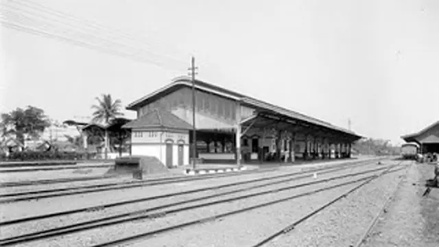 Ini 7 Stasiun Kereta Api Tertua di Indonesia