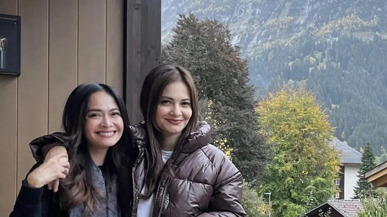 Ersa Mayori dan Cut Tari
