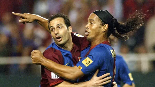 Ludovic Giuly dan Ronaldinho