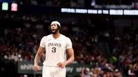 NBA: Debut Nyaris Sempurna Anthony Davis Bersama Mavericks