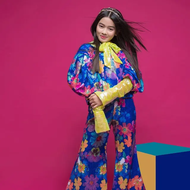 6 Gaya Pemotretan Aqeela Calista dengan Ragam Tema, Tampil Lebih Dewasa