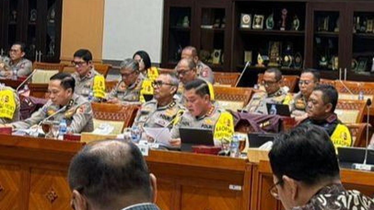 VIDEO: Johan Budi PDIP Keras Ingatkan Polri Tidak Terbawa Drama Politik