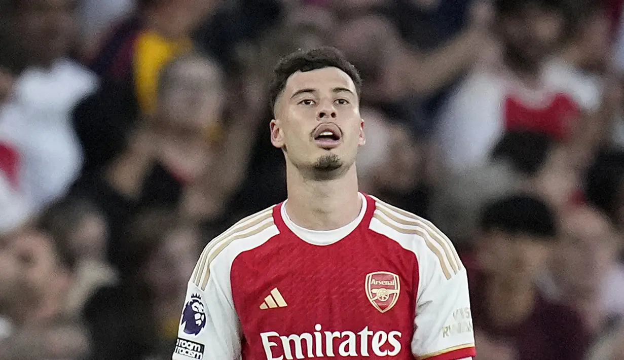 Ekspresi pemain Arsenal, Gabriel Martinelli setelah merayakan gol kemenangan timnya atas Manchester City pada laga lanjutan Liga Inggris 2023/2024 yang berlangsung di Emirates Stadium, London, Inggris, Minggu (08/10/2023) malam WIB. Kemenangan 1-0 Arsenal membawa mereka menempati posisi kedua klasemen dengan raihan 20 poin, atau hanya terpaut dua gol dari Tottenham yang berada di puncak. (AP Photo/Kirsty Wigglesworth)
