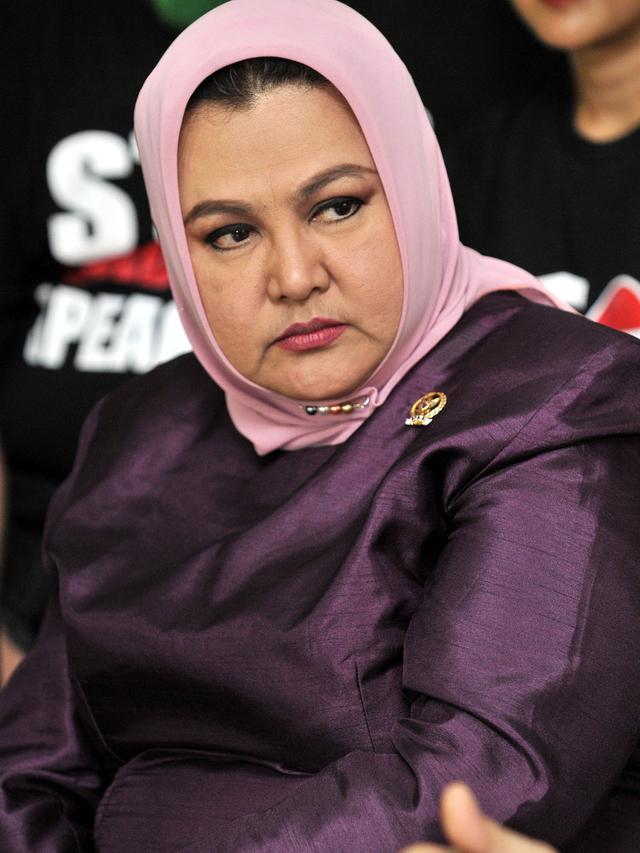 Emilia Contessa Denada Lebih Baik Bercerai Showbiz Liputan6 Com