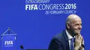  FIFA President Gianni Infantino berjanji akan berusaha merestorasi citra dan respek FIFA.       (REUTERS/Arnd Wiegmann)