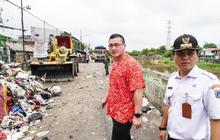 Legislator Desak DLH DKI Benahi Sistem Pengelolaan Sampah Tambora yang Menggunung