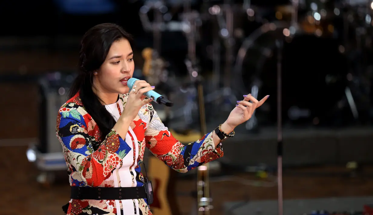 Raisa sedang melakukan general rehearsal konsernya yang bertajuk Pemeran Utama (Foto: Wimbarsana/Bintang.com)
