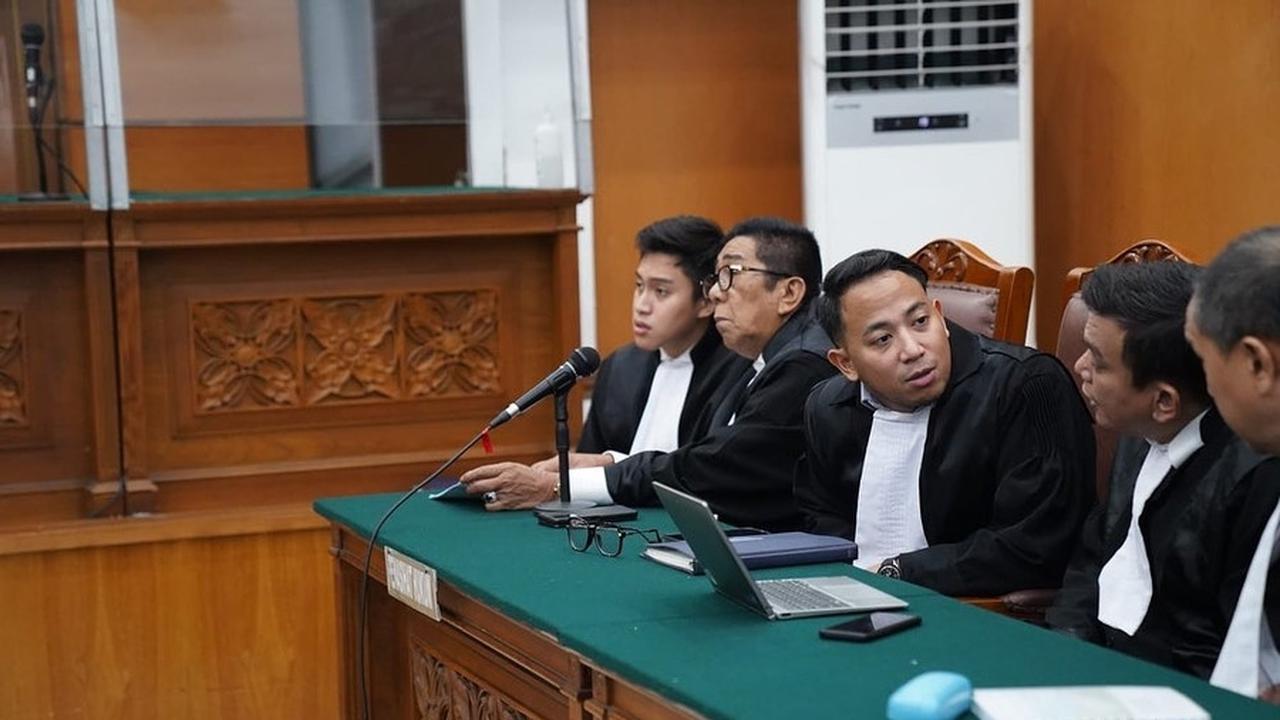 Bekerja Sama Dengan Pengacara Lain