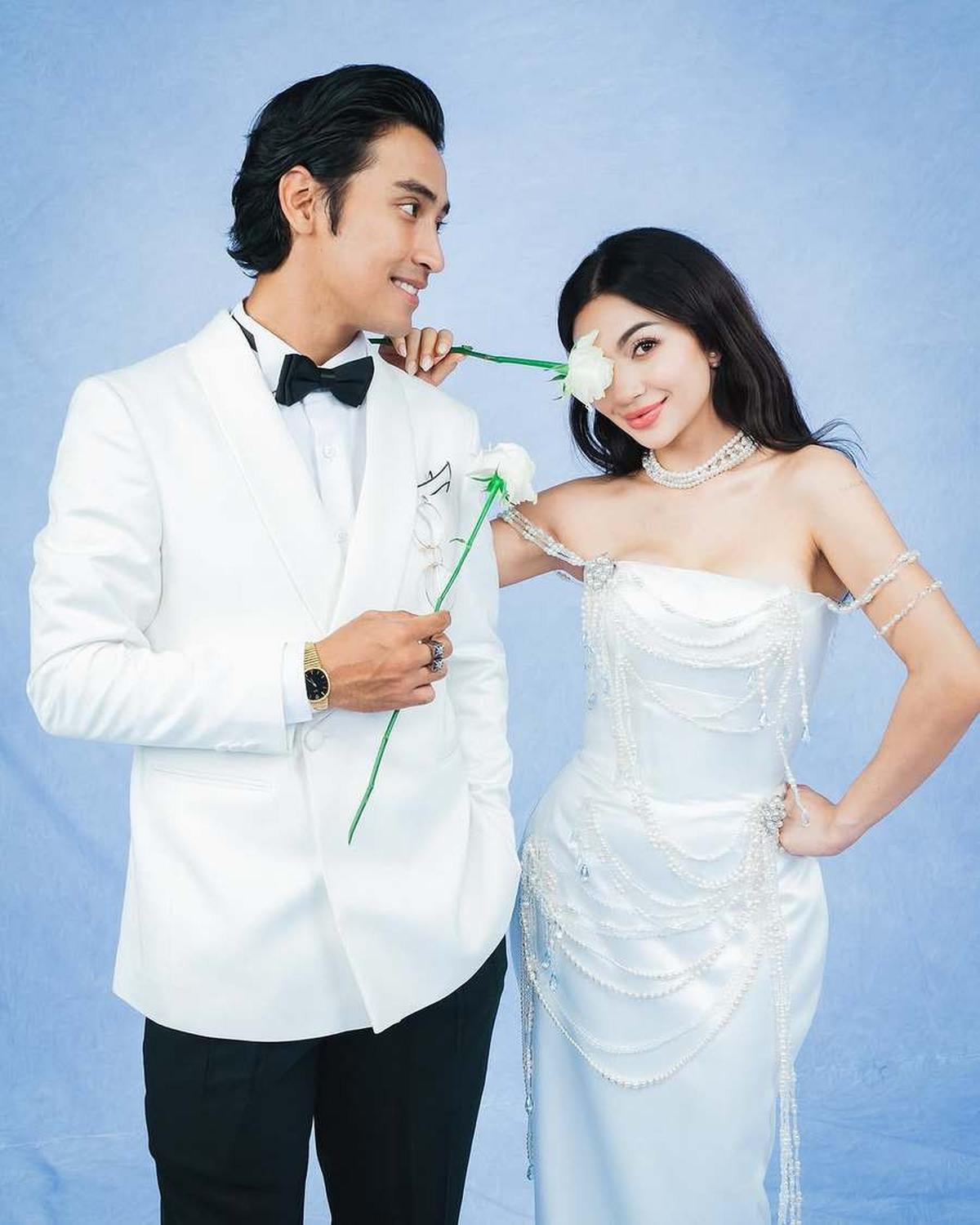7 Potret Ariel Tatum Pamerkan Body Goals Cantik di Gala Premiere A Business Proposal, Banjir Pujian Soal Kemampuan Akting