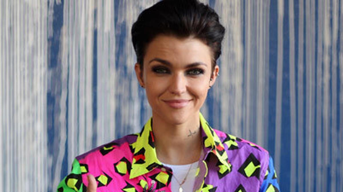 Ruby Rose, Model Androgini 'Kembaran' Justin Bieber yang Sensasional