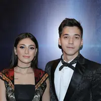 Malam itu, Celine terlihat menemani kekasihnya yang namanya masuk dalam nominasi sebagai Aktor Terfavorit dalam Panasonic Gobel Awards 2016. Bagi Celine, ini merupakan bentuk dukungannya pada sang kekasih. (Galih W. Satria/Bintang.com)