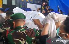 Jenazah Keempat Korban Pesawat ATR 42-500 Tiba di DVI Makassar untuk Identifikasi