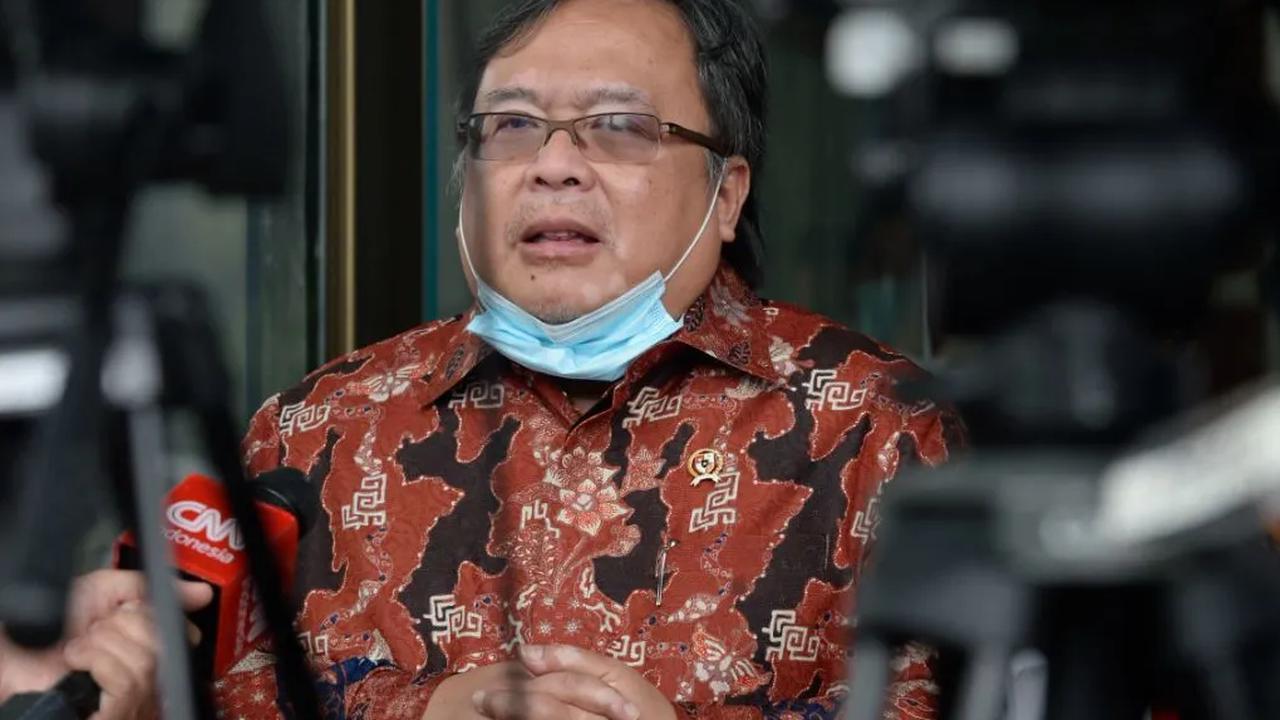 Mantan Menteri PPN/Kepala Bappenas 2016-2019, Bambang Brodjonegoro mengungkapkan riset pertimbangan ibu kota pindah ke IKN.