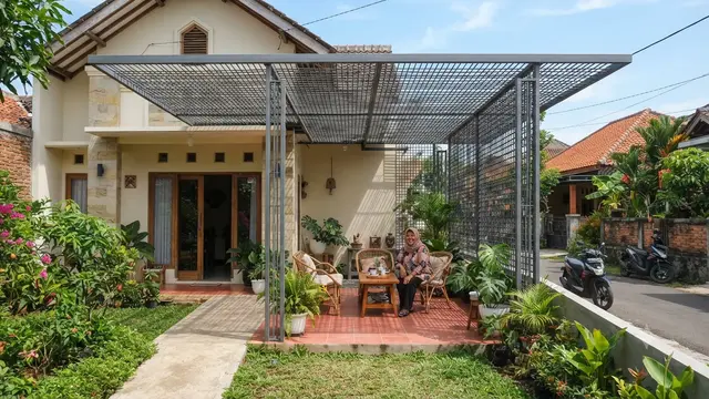 Pergola Baja Tipis yang Sedang Tren Model Kisi Rapat