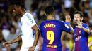 Bintang Barcelona, Lionel Messi, merayakan gol yang dicetaknya atas Chapecoense pada laga trofi Joan Gamper di Stadion Camp Nou, Barcelona, Senin (7/8/2017). Barcelona menang 5-0 atas Chapecoense. (AP/Manu Fernandez)