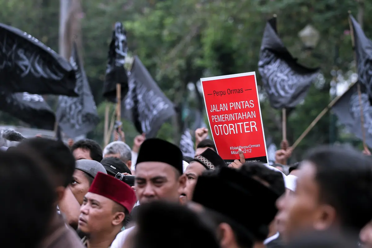 Tolak Perppu Ormas, Ribuan Massa Gelar Aksi di Kawasan Monas