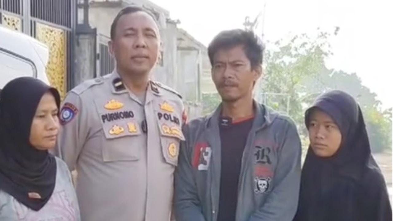 3 Minggu Jalan Kaki dari Banyuwangi, Pria Ini Ketemu Polisi Baik, Langsung Diantar Pulang sampai ke Rumah