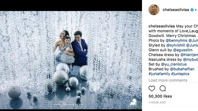 Elegannya Gaya Keluarga Chelsea Olivia Jelang Natal