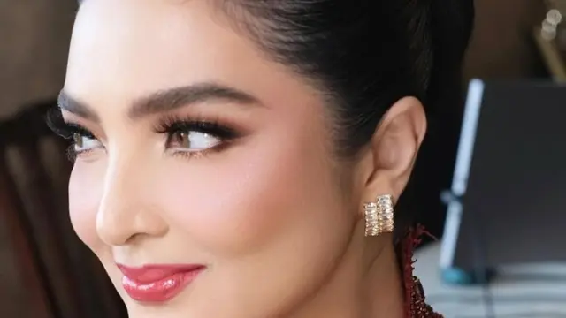 Detail riasan ashanty di acara kondangan. (credit:instagram.com/ashanty_ash)